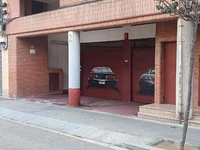 Garaje en venta en Hospitalet de Llobregat, L´, de 20 m² por 10.000