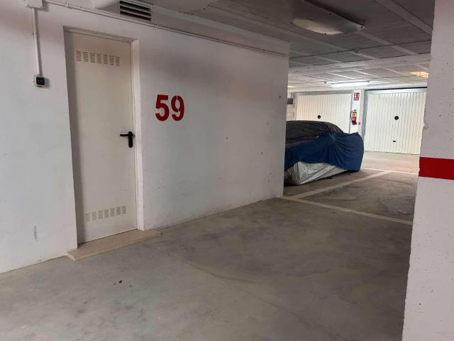 Garaje en venta en Orihuela Alicante