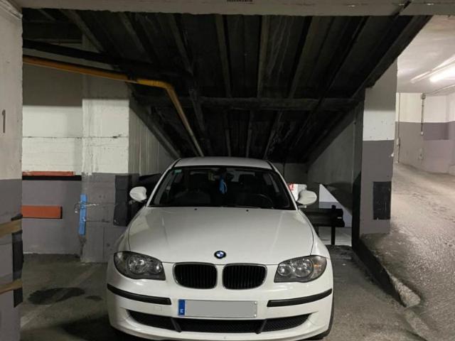 Garaje en venta en Oviedo, Centro