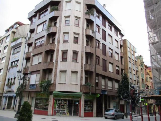 Garaje en venta en Oviedo, Centro Plaza San Miguel