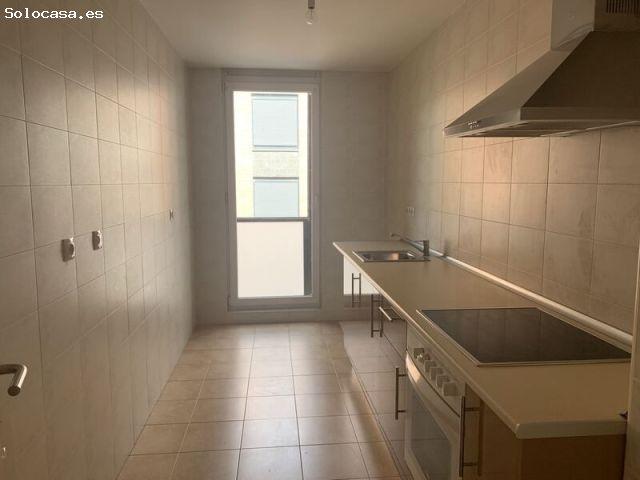 Garaje en Venta en Los Corrales de Buelna, Cantabria
