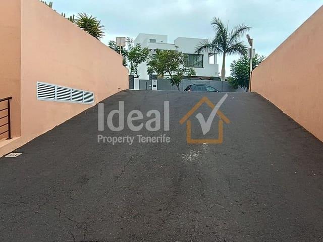 Garaje en venta en Los Cristianos, Tenerife