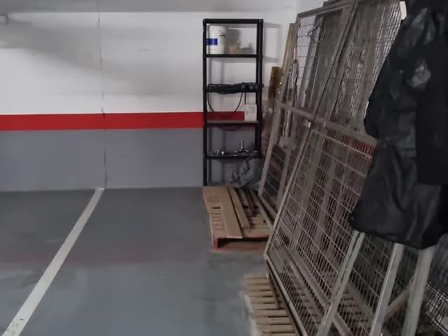 Garaje en venta en La Duquesa / Puerto de la Duquesa, Málaga Costa del Sol