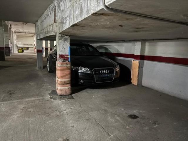 Garaje en venta en Leganés, Santos