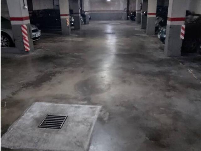 Garaje en venta en Leioa