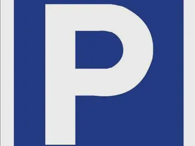 Garaje en venta en Lucena, Córdoba