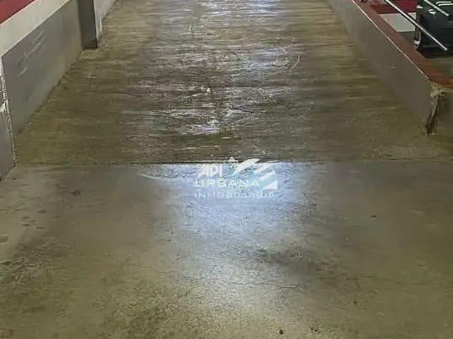 Garaje en venta en Lucena, Córdoba