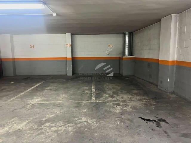 Garaje en venta en Lucena, Córdoba