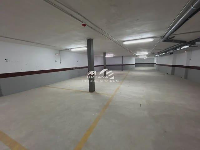 Garaje en venta en Lucena, Córdoba