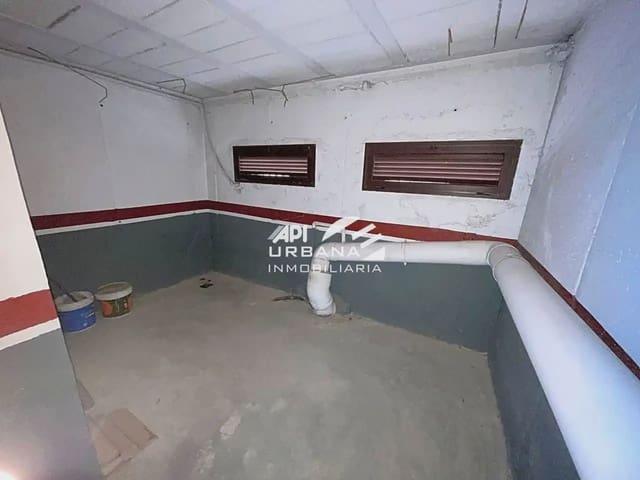Garaje en venta en Lucena, Córdoba