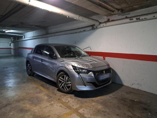 Garaje en venta en Lucena, Lucena