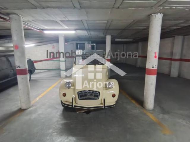 Garaje en venta en Lucena