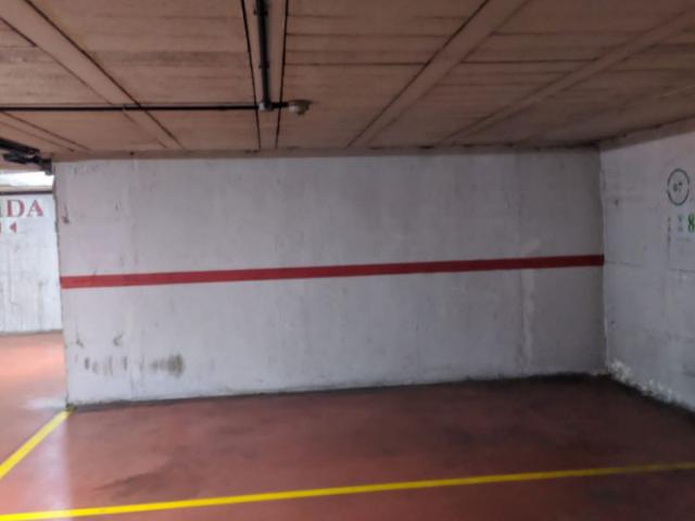 Garaje en venta en Madrid, Chamartin Nueva Espana