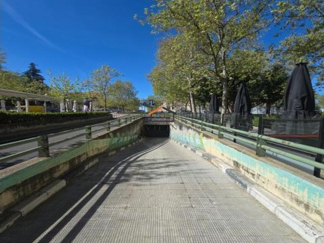 Garaje en Venta en Madrid de las Caderechas, Madrid