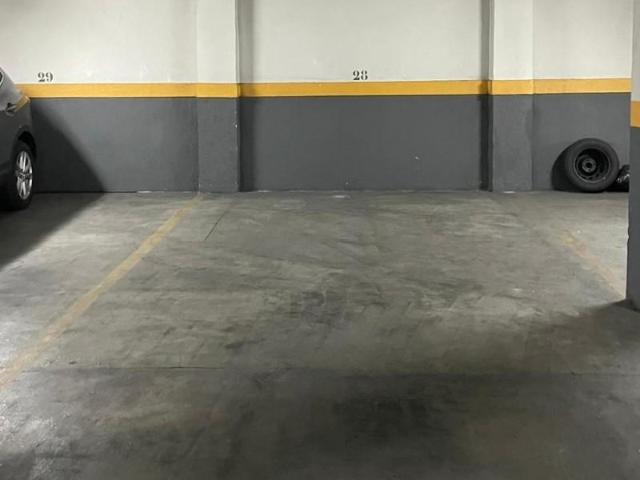 Garaje en venta en Madrid, Delicias