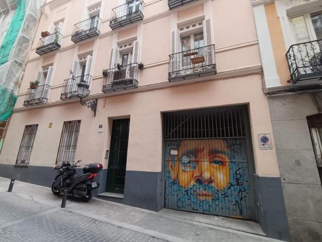Garaje en venta en Madrid, Huertas Cortes