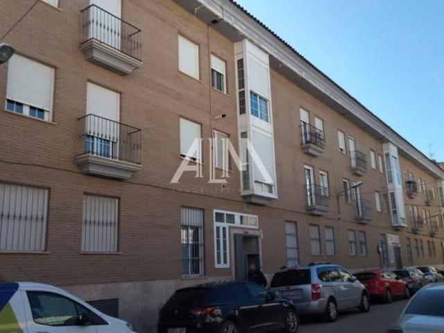 Garaje en venta en Manzanares, Centro