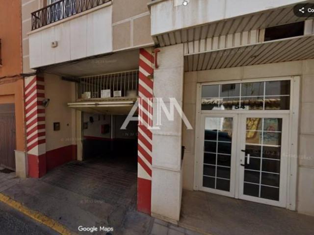 Garaje en venta en Manzanares, Centro