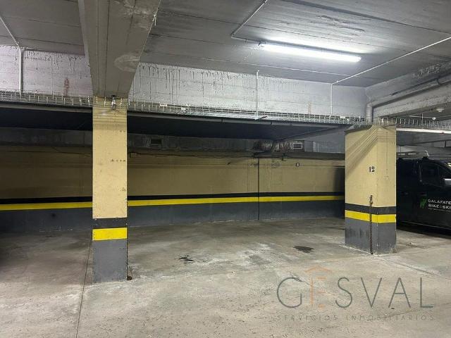 Garaje en venta en Naut Aran, de 15 m² por 30.000
