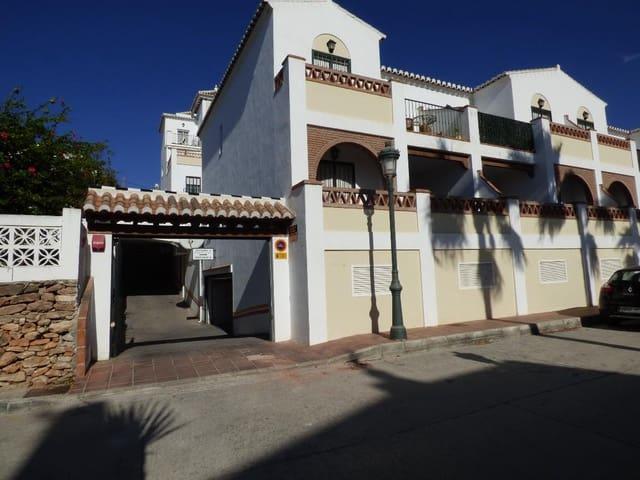 Garaje en venta en Nerja, Málaga Costa del Sol