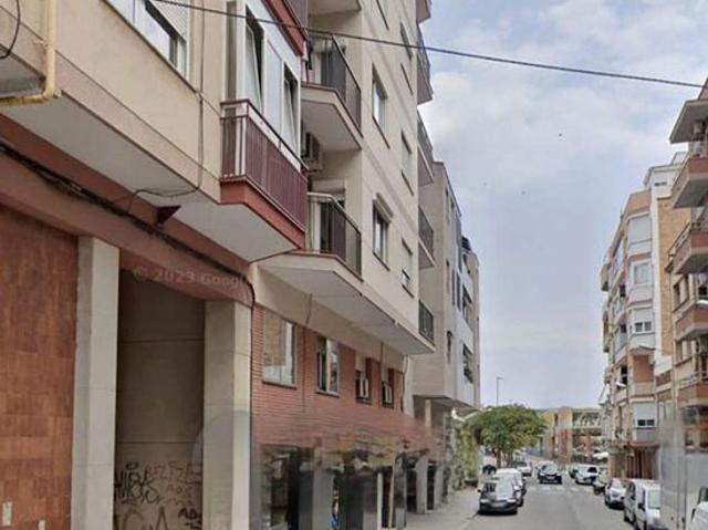 Garaje en venta en Sant Boi de Llobregat, de 15 m² por 13.500