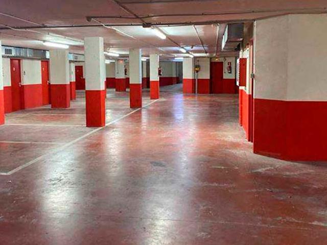 Garaje en venta en Sant Fruitós De Bages