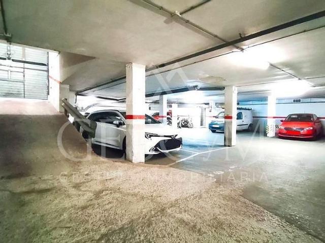 Garaje en venta en Sant Joan Despí, de 11 m² por 17.500