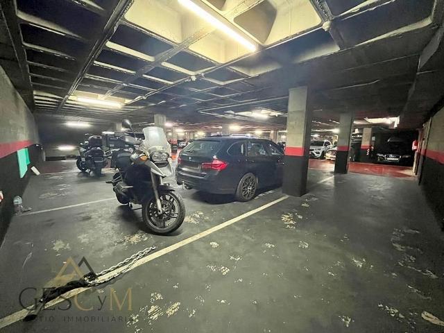 Garaje en venta en Sant Joan Despí, de 25 m² por 18.000