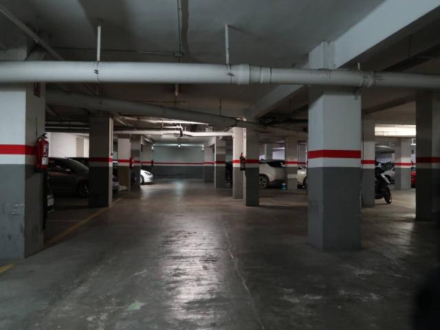 Garaje en venta en Sant Josep 08901