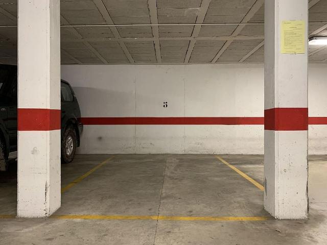 Garaje en venta en Sant Just Desvern, de 12 m² por 15.000