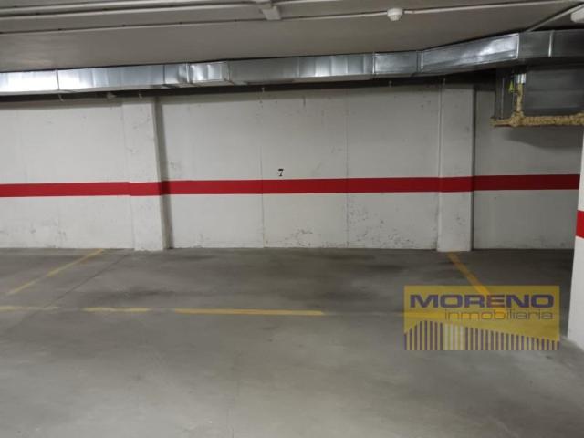 Garaje en venta en Sarria
