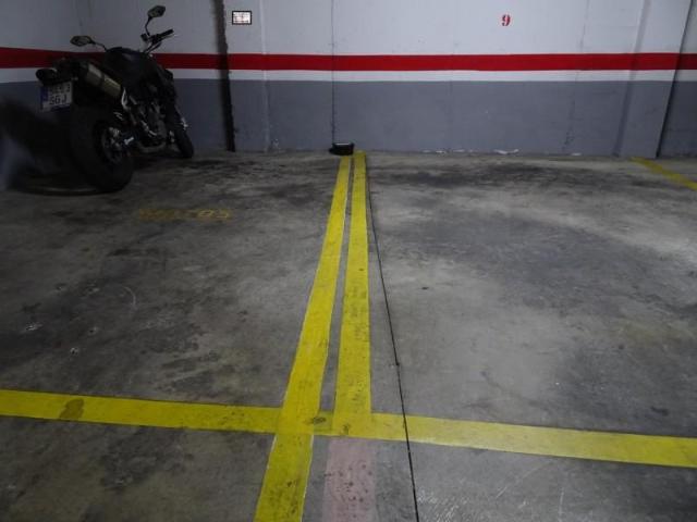 Garaje en venta en Sevilla, Sevilla Este