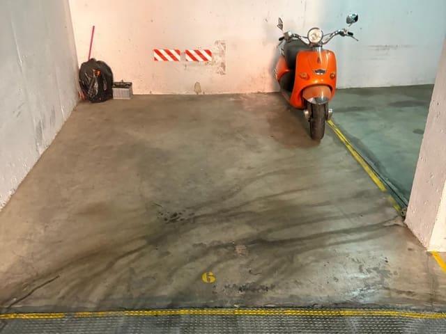 Garaje en venta en Sevilla, Sevilla