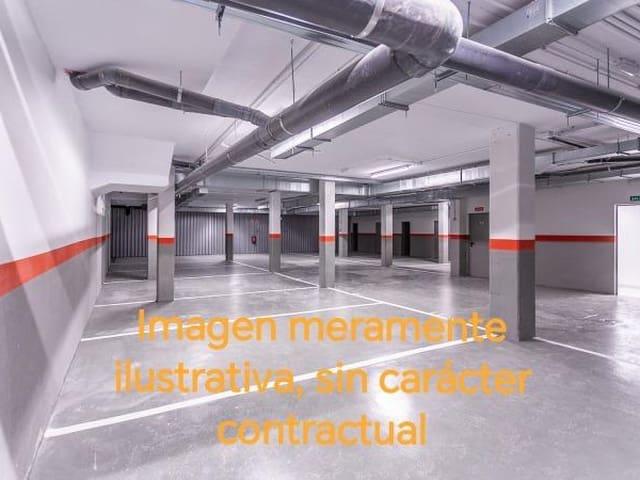 Garaje en venta en Sevilla, Sevilla