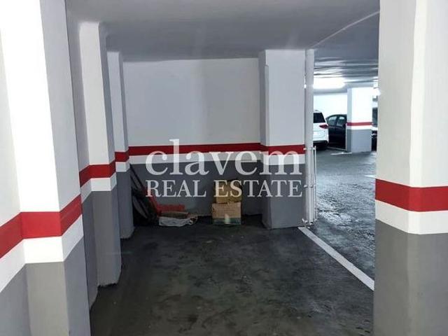 Garaje en venta en paseo De Fabra i Puig, Barcelona, de 7 m² por 15.000