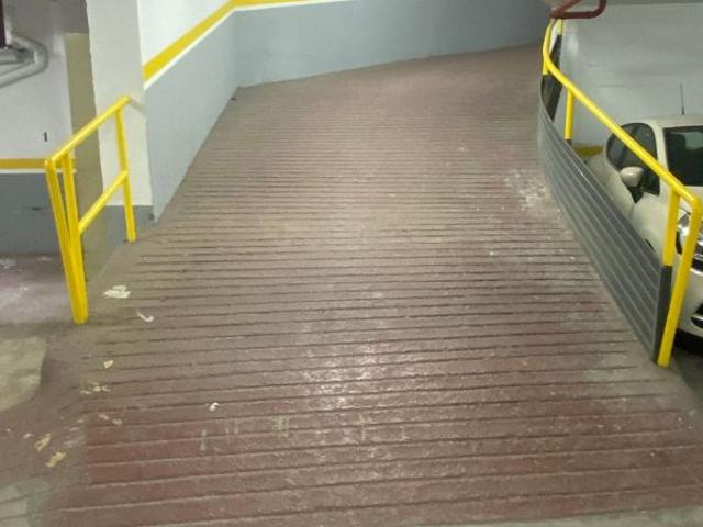 Garaje en venta en paseo De Fabra i Puig, Barcelona, de 9 m² por 16.000