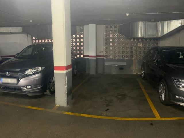 Garaje en venta en paseo Maragall, Barcelona, por 10.000