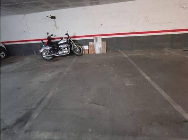 Garaje en venta en plaza Europa, Sant Sadurní d´Anoia, de 13 m² por 10.000