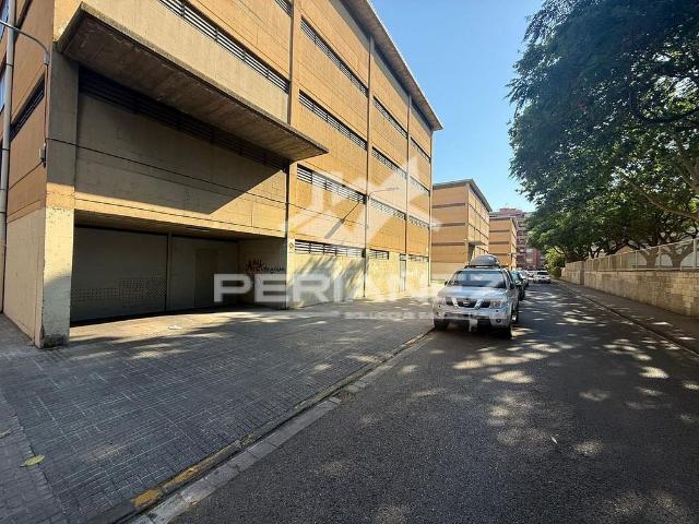 Garaje en venta en Prat de Llobregat, El, por 43.000