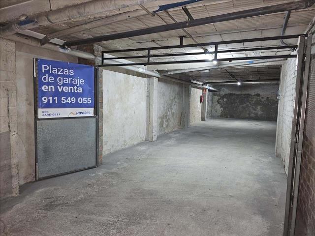 Garaje en venta en Ronda Ferran Puig