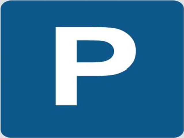 Garaje en venta en Roquetas De Mar