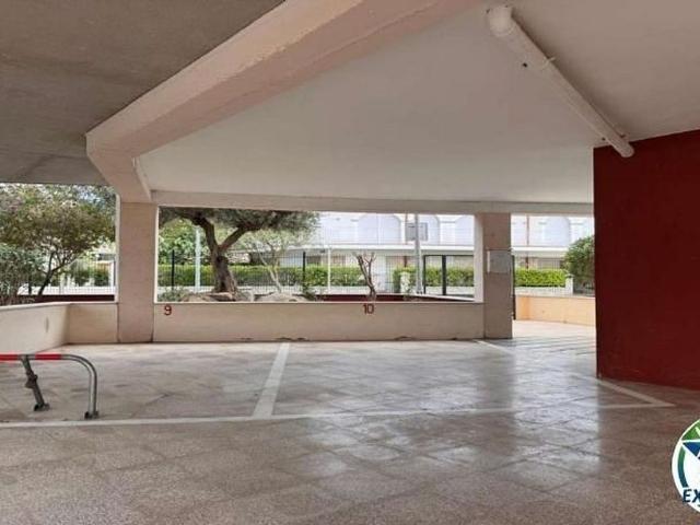 Garaje en venta en Roses, de 17 m² por 24.000