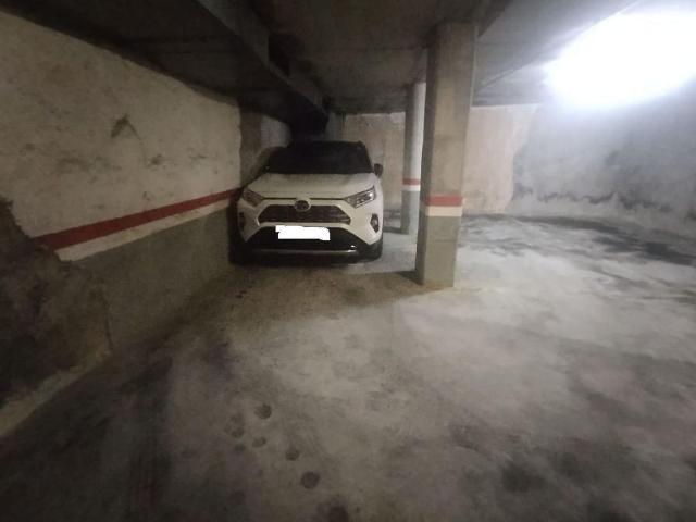 Garaje en venta en rambla Del Raval, Barcelona, de 30 m² por 35.000