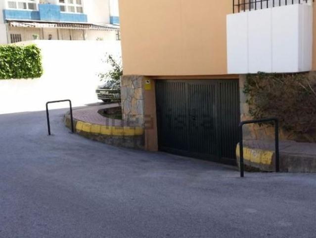 Garaje en venta en Rincón de la Victoria, Avenida Principal