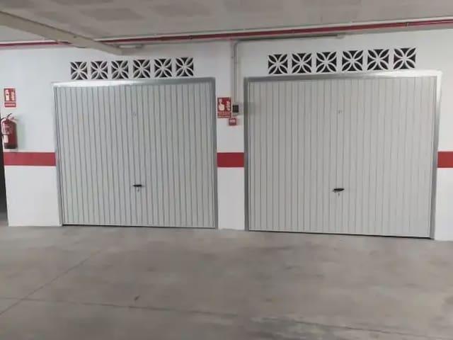 Garaje en venta en Torrox, Málaga Costa del Sol
