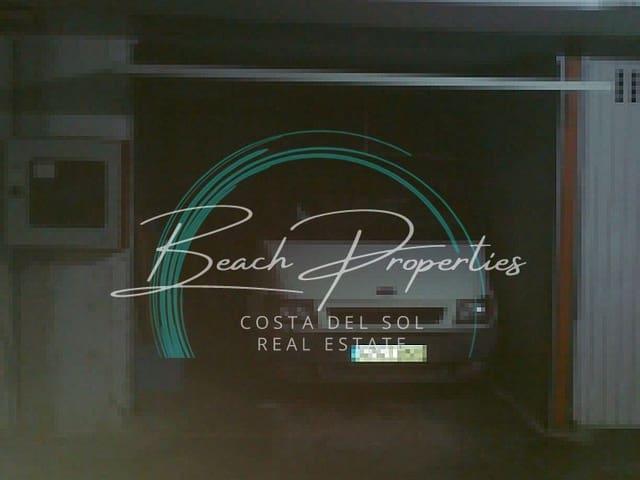 Garaje en venta en Torrox Costa, Málaga Costa del Sol