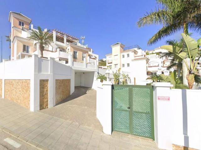 Garaje en venta en Torrox, Torrox