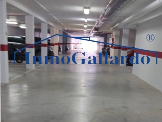 Garaje en venta en Torre de Benagalbón