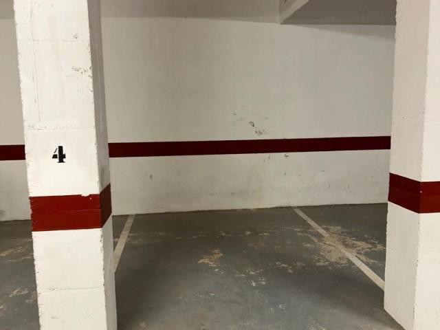 Garaje en venta en Torredembarra, *ELS MUNTS