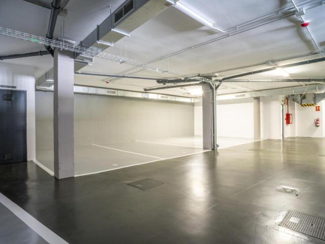 Garaje en venta en Torremolinos Málaga